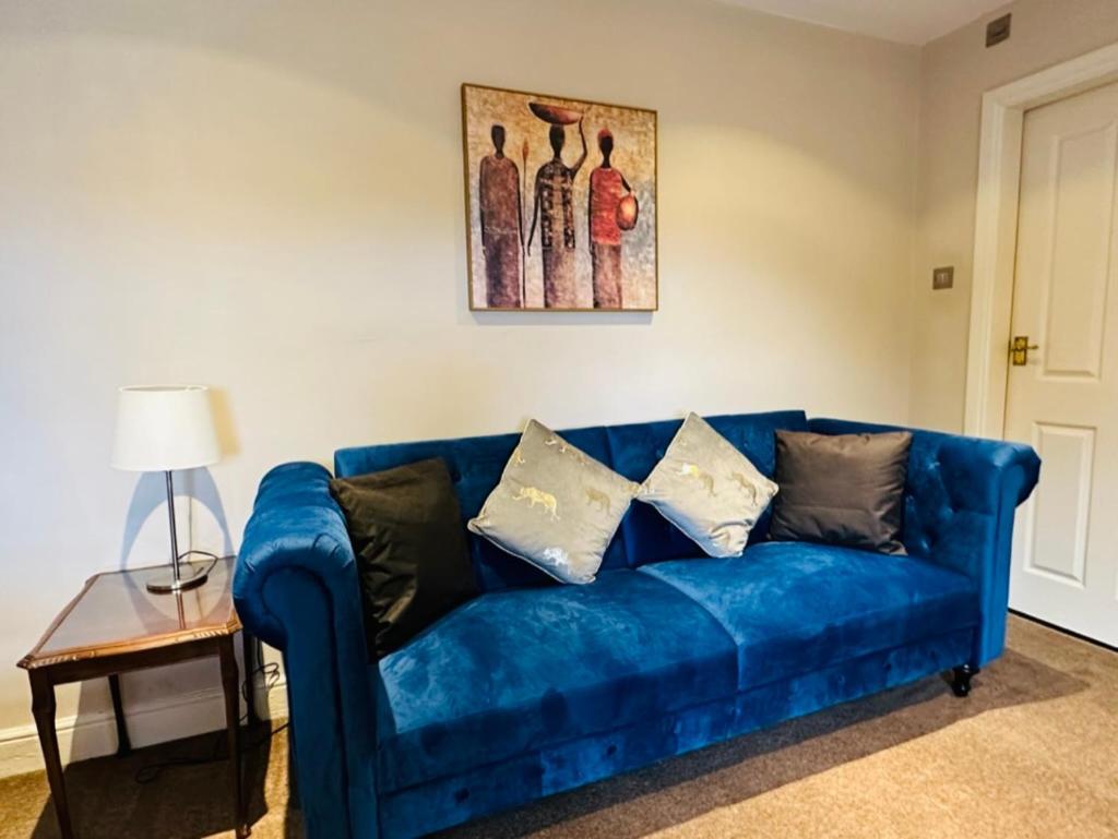 Cheshire Hospitality Ltd Trading As Lennox Lea Studios And Apartments Sale Dış mekan fotoğraf